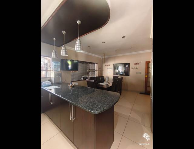 4 BEDROOM HOUSE FOR SALE IN SASOLBURG EXT 23
